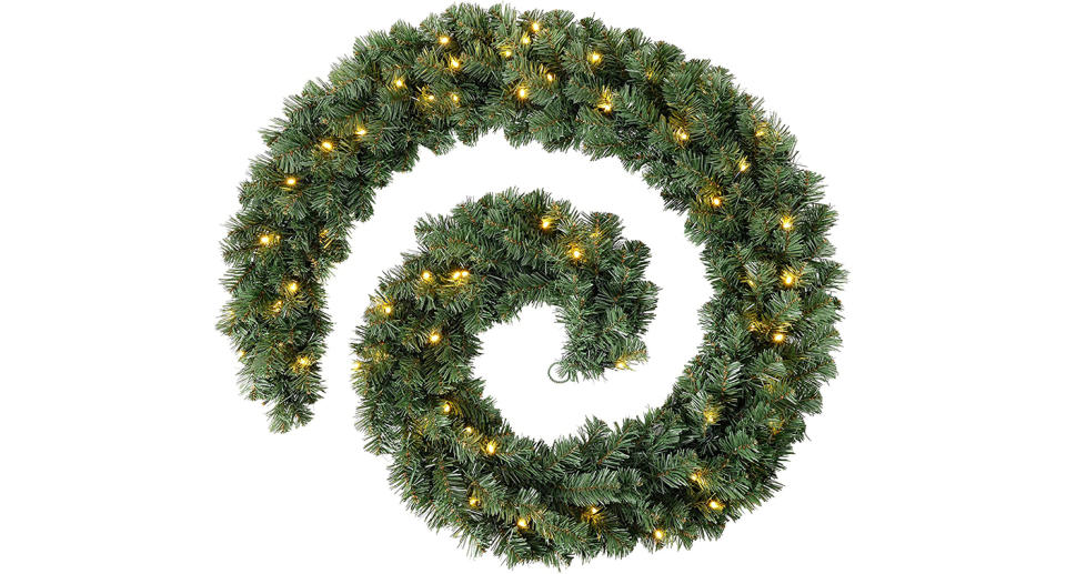 Pre-lit garland