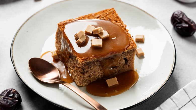 Sticky toffee pudding