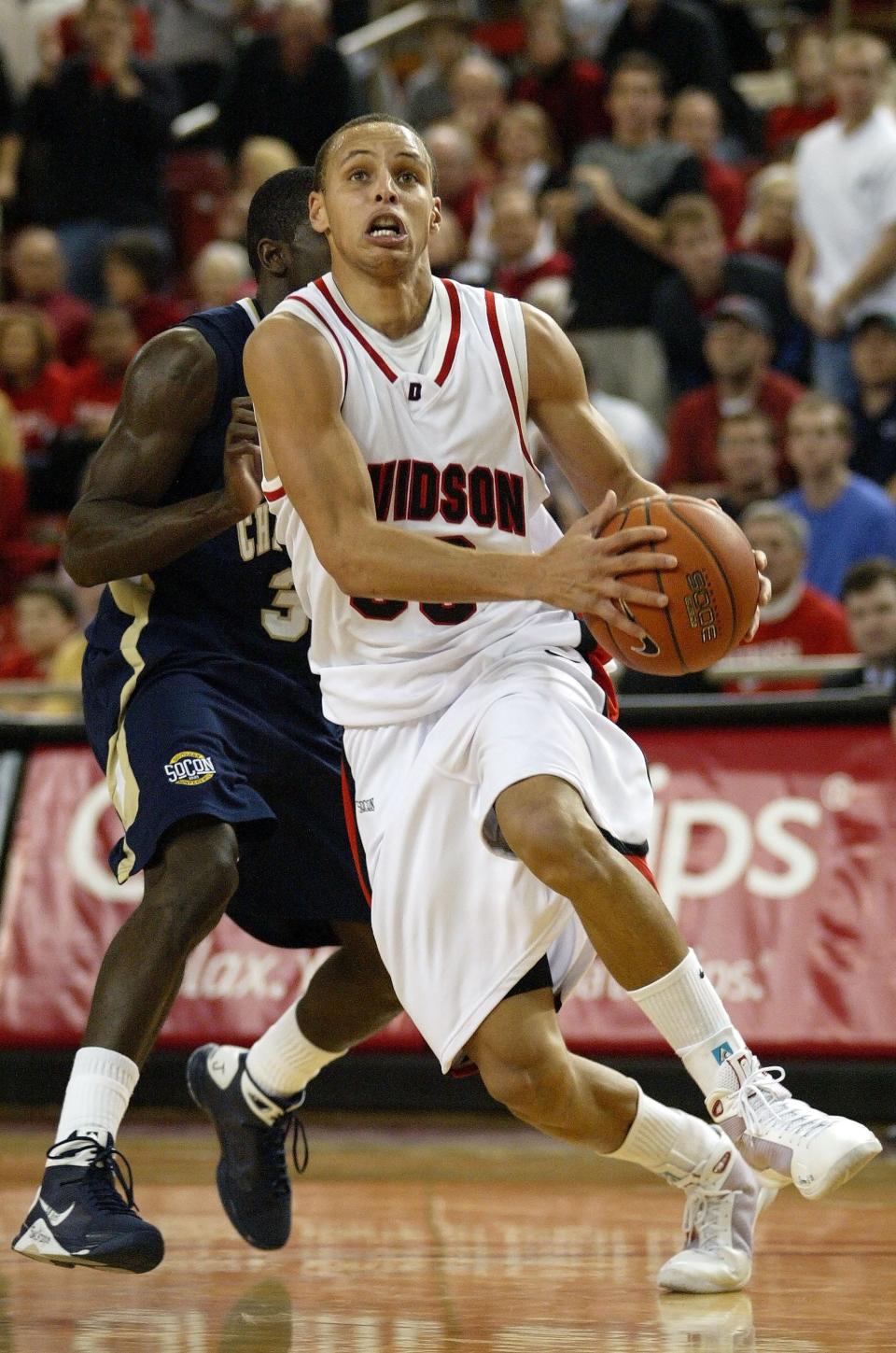 Stephen Curry, shown during a Davidson game against Chattanooga on Dec. 12, 2008.