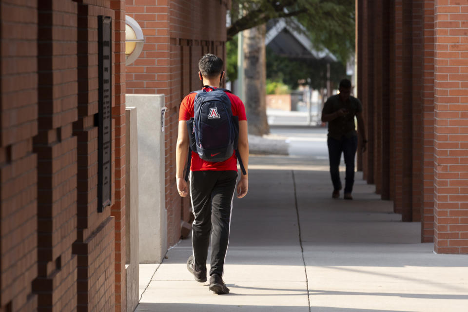 Image: University Of Arizona (Cheney Orr / Bloomberg via Getty Images file)