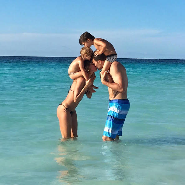 Gisele Bündchen and Tom Brady with their children, Vivian and Benjamin