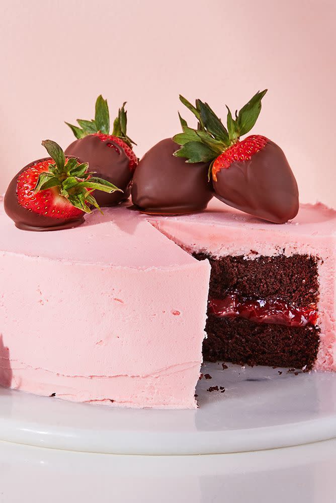 Chocolate Strawberry Cake