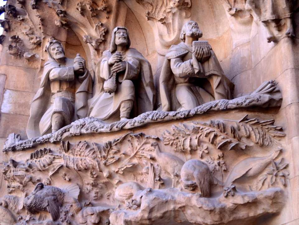 The façade is one of the most striking aspects of the church. Intricate and filled with carvings, it shows the Passion Façade in the West, the Nativity in the East, and the Glory in the South, which is still being constructed. The Nativity Façade, which shows images from Christ’s birth, has Gaudi’s typical architectural stamp in its symbolism and it is meant to embody the very design of the church . It represents Christmas and is known as the Façade of Life.