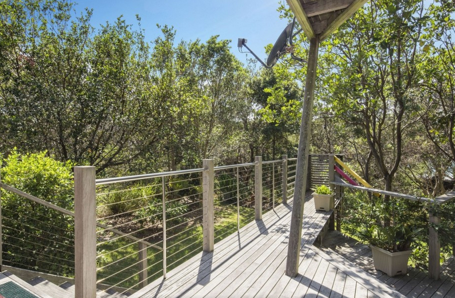 Margot Robbie has her eye on a $3.9m Byron Bay estate