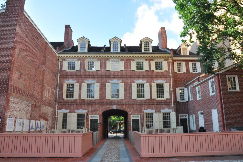 B. Free Franklin Post Office & Museum, Philadelphia