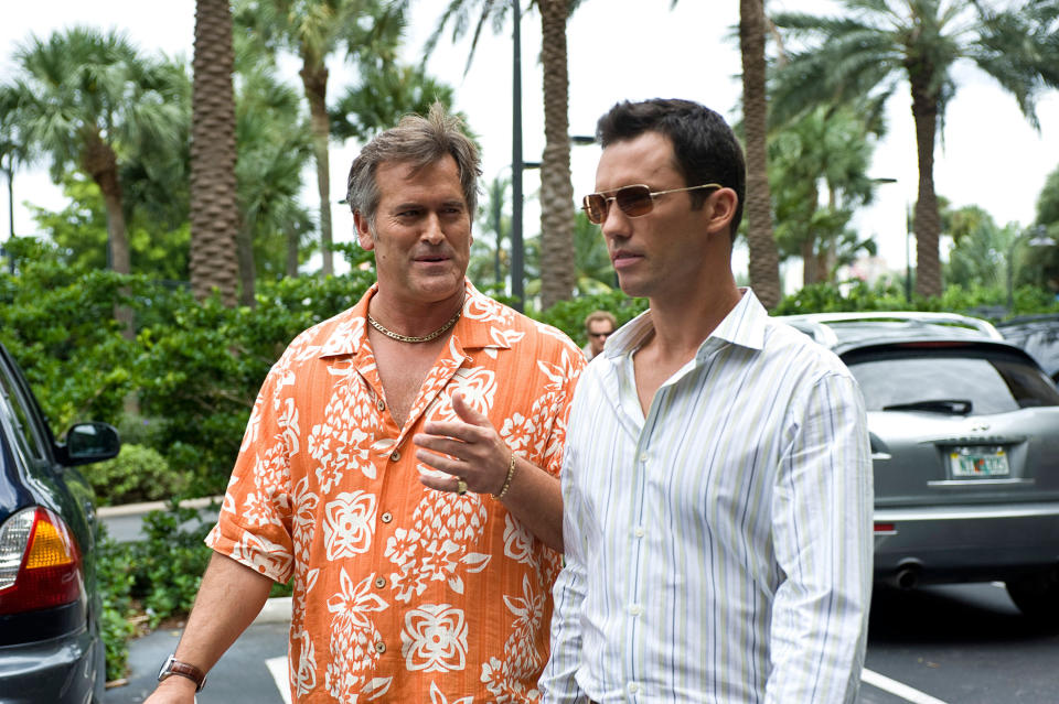 Jeffery Donovan and Bruce Campbell on the set of Burn Notice in Miami