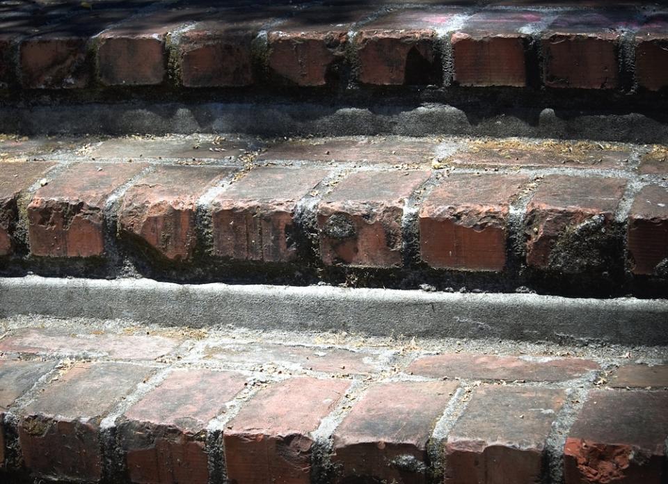 <body> <p>It can be downright dangerous to navigate a compromised brick walkway or set of stairs at any time, but never more so than in snowy and icy conditions. Additionally, with the wrath of winter on the way, you can expect even more bricks to come loose as a consequence of failing mortar. For the safety of your family members and visitors, therefore, it's imperative to use a repair compound like <a rel="nofollow noopener" href=" http://www.ctscement.com/mortar-mix/" target="_blank" data-ylk="slk:Rapid Set Mortar Mix;elm:context_link;itc:0;sec:content-canvas" class="link ">Rapid Set Mortar Mix</a> to shore up the installation. Don't worry: This is far from a major undertaking. The work isn't likely to take you more than an afternoon. In fact, you can return to full use of the walkway or stairs in just an hour—that's how rapidly this easy-to-use mortar mix sets.</p> </body>