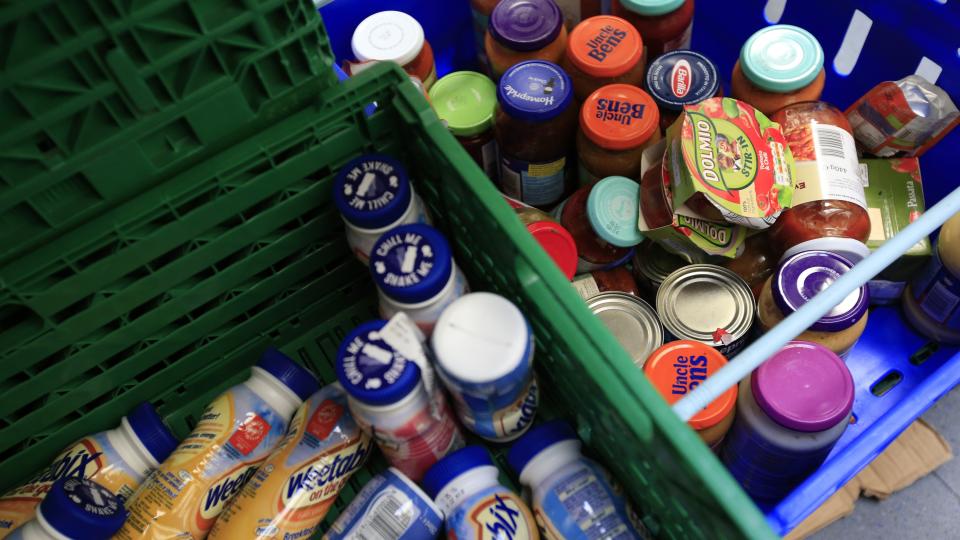 <p>Problems with benefits such as Universal Credit have been blamed over the rise in numbers seeking emergency food supplies.</p>