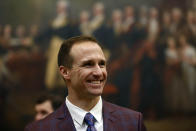 New Orleans Saints NFL football quarterback Drew Brees gets a tour of the rotunda at the Capitol, in Washington, Wednesday, Jan. 15, 2020, before a Congressional Gold Medal ceremony for former NFL player Steve Gleason. (AP Photo/Julio Cortez)