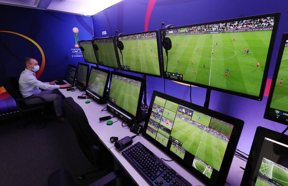 World Cup Qatar 2022 technology: semi-automatic offside and goal detection  - Meristation