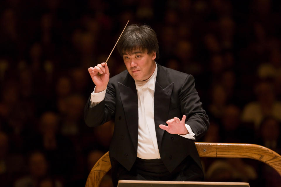 FILE - In this Nov. 14, 2008 file photo, Alan Gilbert leads the New York Philharmonic in during a performance at Carnegie Hall in New York. The New York Philharmonic announced on Wednesday, Oct. 24, 2012, that Gilbert’s contract as music director will be extended through the 2016-2017 season. (AP Photo/New York Philharmonic, Chris Lee, File) NO SALES