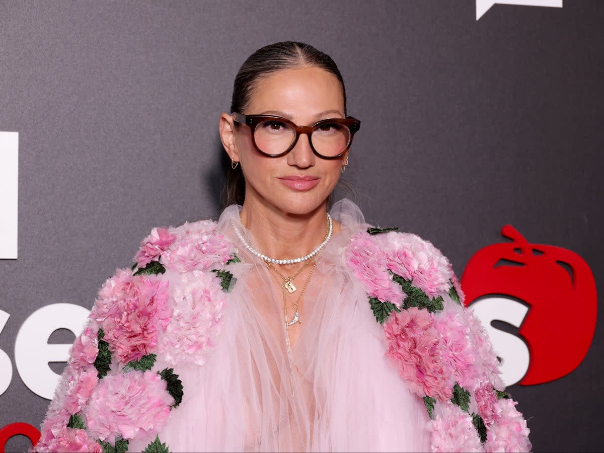 Jenna Lyons says her hair and teeth are ‘fake’ because of disorder