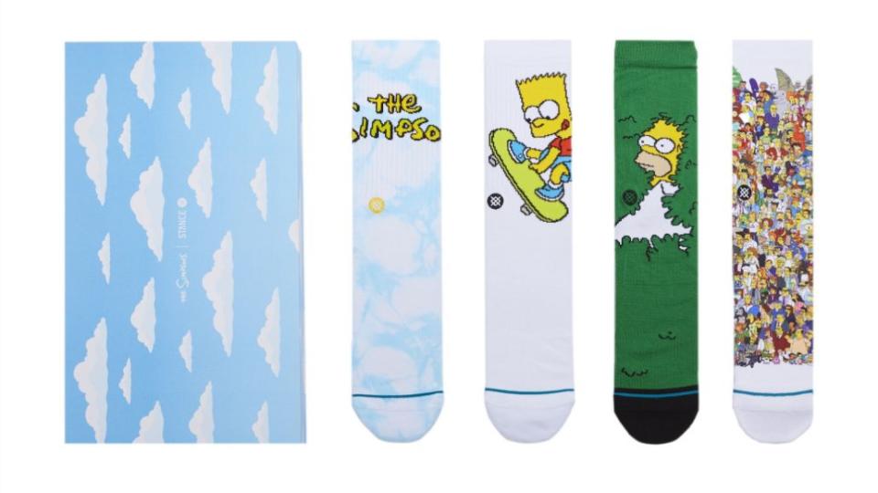 simpsons stance socks