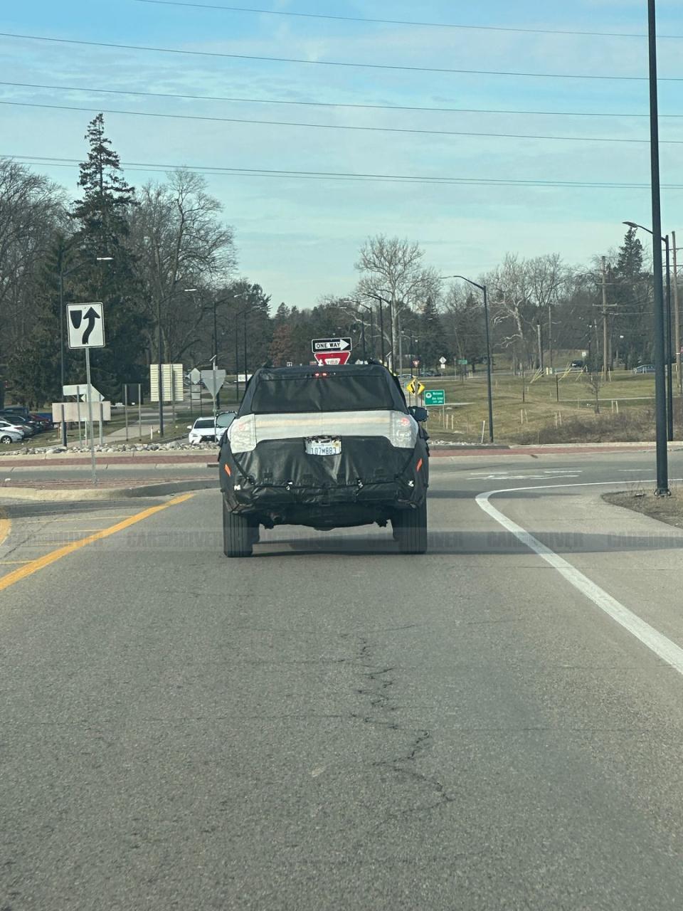 2025 toyota 4runner spied