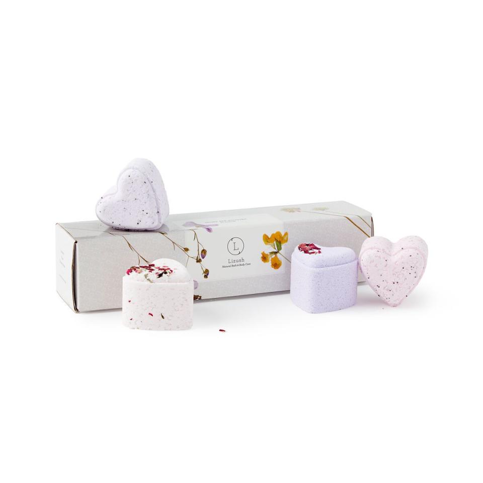 Heart-Shaped Shower Steamer Set