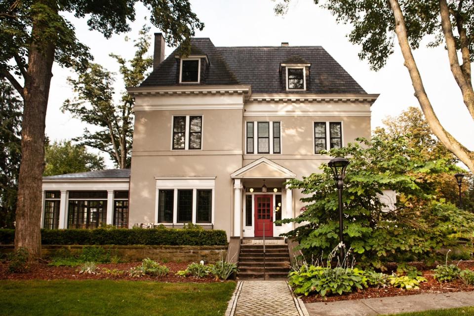 Sights from the Sewickley House Tour.