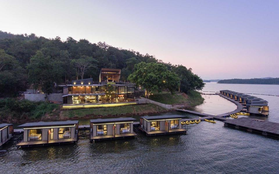 Thailand's Z9 floating hotel at dusk