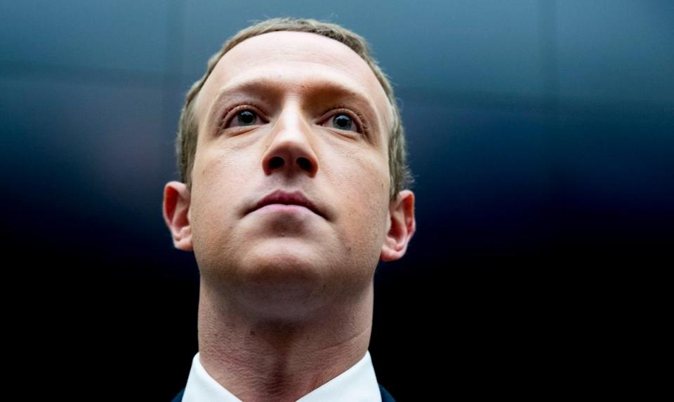 Mark Zuckerberg presiona a sus empleados