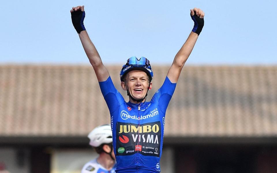 Koen Bouwman wins penultimate mountain stage at Giro d'Italia as Richard Carapaz keeps pink - REUTERS