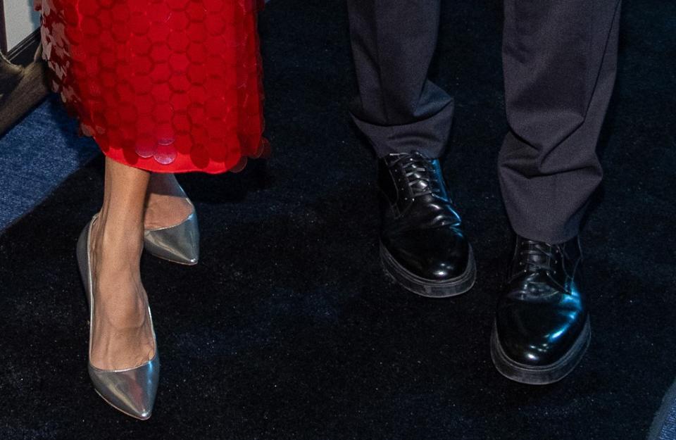 A closer look at Amal Clooney and George Clooney’s shoes.