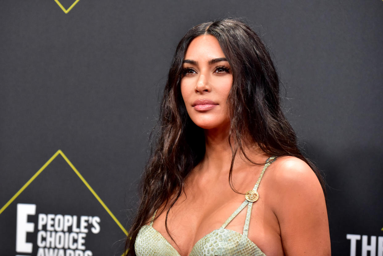 SANTA MONICA, CALIFORNIA - NOVEMBER 10: Kim Kardashian attends the 2019 E! People's Choice Awards at Barker Hangar on November 10, 2019 in Santa Monica, California. (Photo by Rodin Eckenroth/WireImage)