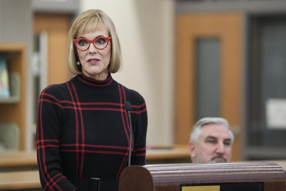 Indiana Lt. Gov. Suzanne Crouch introduces Gov. Eric Holcomb on Wednesday, Jan. 4, 2023, for the announcement of his 2023 agenda and priorities at Liberty Park Elementary School media center in Indianapolis.