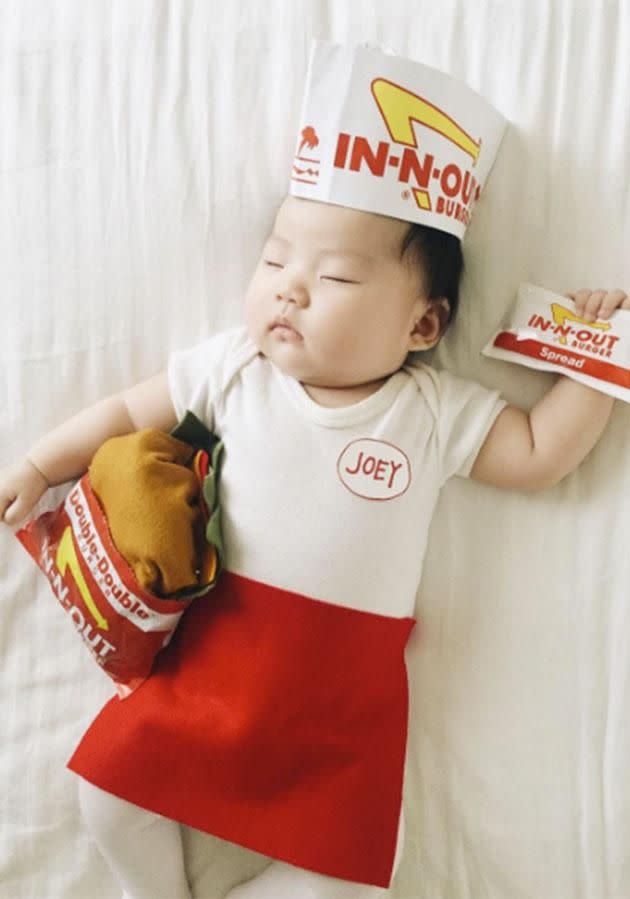 One burger comin' right up! Photo: Instagram/lauraiz