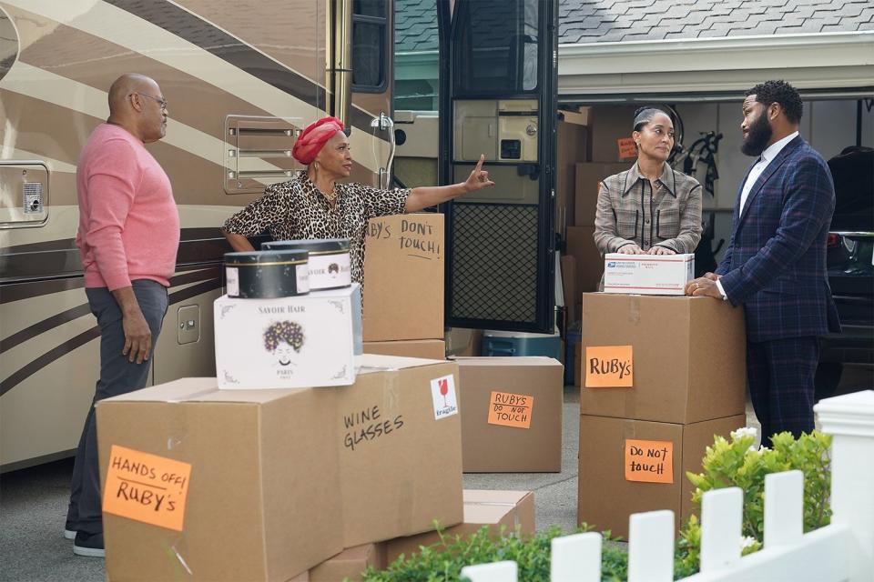 BLACK-ISH - “Homegoing” – As Pops and Ruby prepare to move away, Dre and Bow consider if they should make a big life change as well. Grappling with this idea at work, Dre receives some unexpected advice from Simone Biles, who tells him to follow his heart. The Johnsons prepare for their goodbyes in the series finale of the beloved comedy series “black-ish,” airing TUESDAY, APRIL 19 (9:00-9:31 p.m. EDT), on ABC. (ABC/Richard Cartwright) LAURENCE FISHBURNE, JENIFER LEWIS, TRACEE ELLIS ROSS, ANTHONY ANDERSON