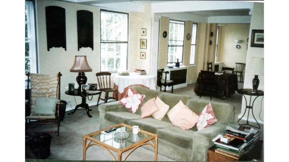 Princess Anne Princess Royal's Living Room In Her Flat Drake House Dolphin Square Westminster 1993.