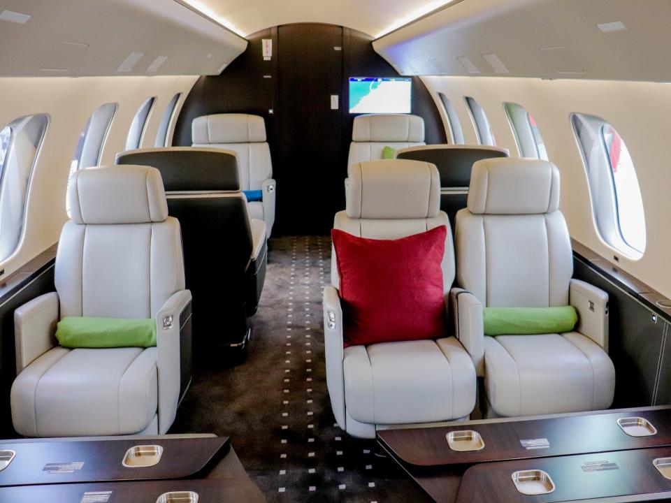 VistaJet Bombardier Global 7500 — Dubai Airshow 2021