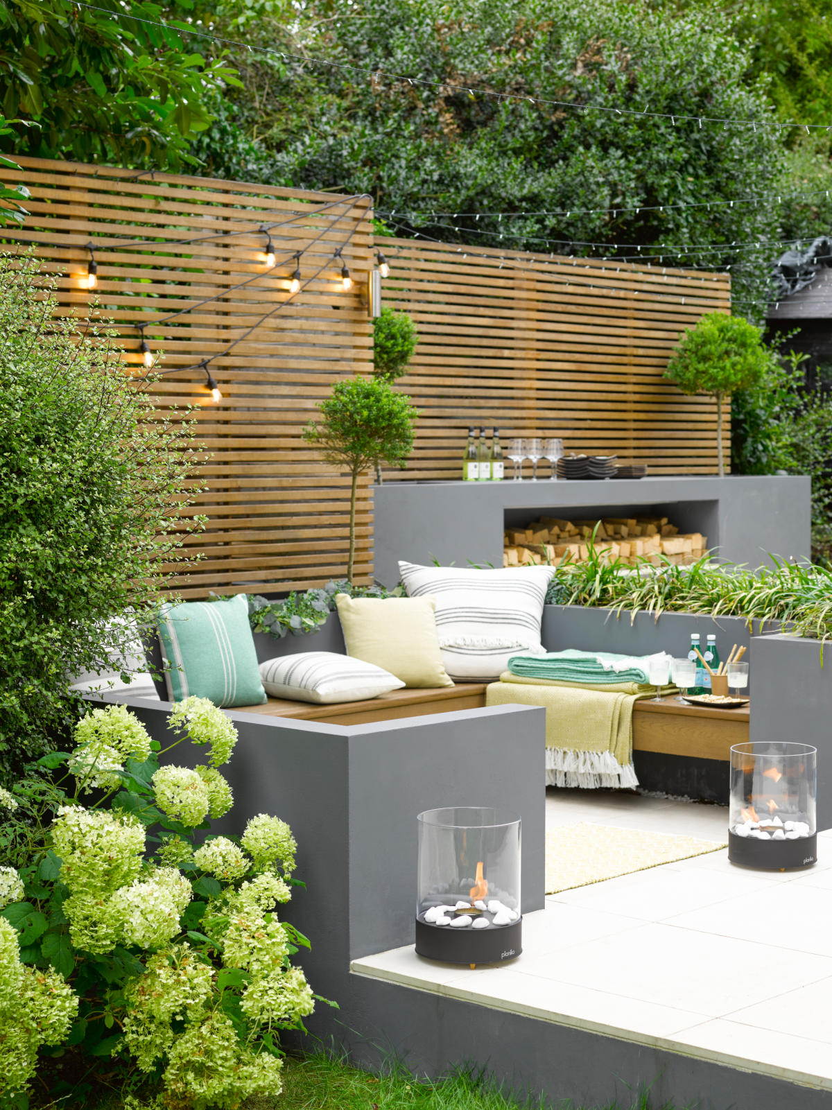 51 Beautiful Small Garden Ideas for Your Outdoor Space