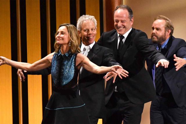 Ally McBeal” Cast Dances in the Bathroom Together, 21 Years After Show's  Finale, During Emmys Reunion