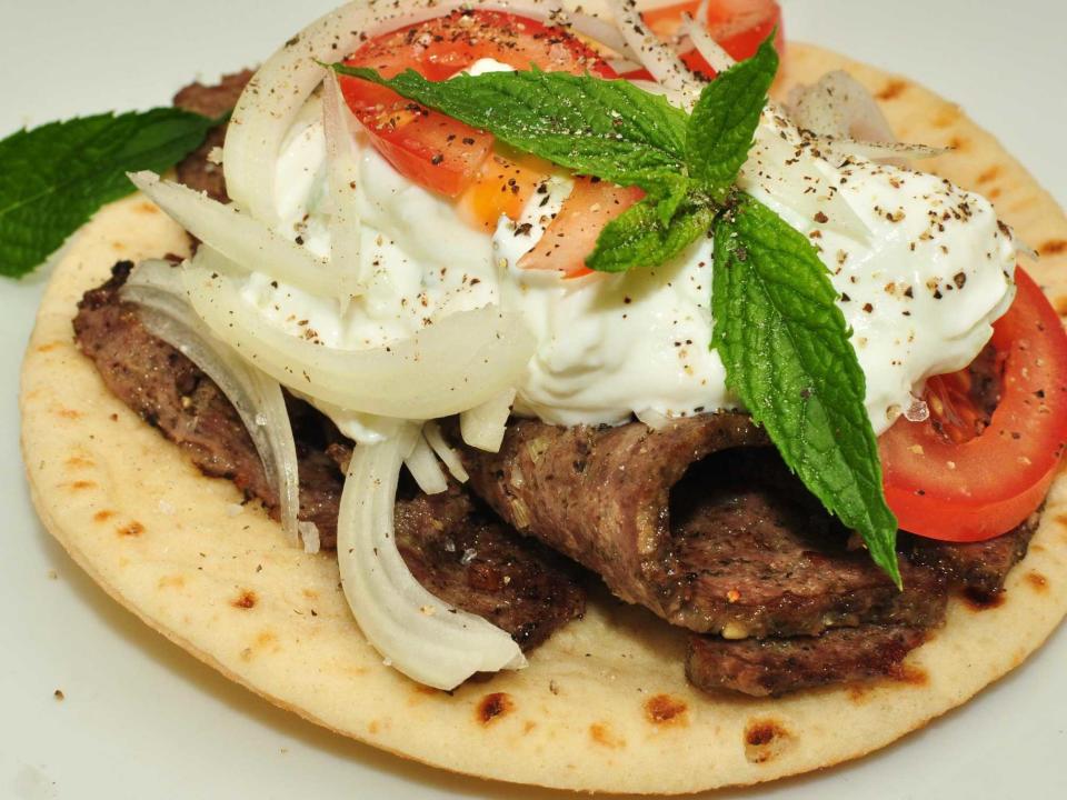 Gyro sandwich