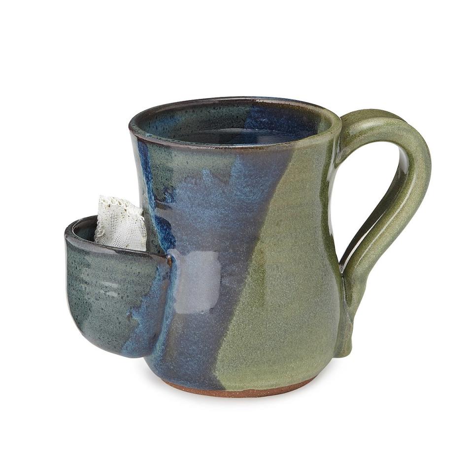 <p><a href="https://go.redirectingat.com?id=74968X1596630&url=https%3A%2F%2Fwww.uncommongoods.com%2Fproduct%2Ftea-bag-pocket-mug&sref=https%3A%2F%2Fwww.housebeautiful.com%2Fshopping%2Fhome-accessories%2Fg45642111%2Fgifts-for-tea-lovers%2F" rel="nofollow noopener" target="_blank" data-ylk="slk:Shop Now;elm:context_link;itc:0;sec:content-canvas" class="link ">Shop Now</a></p><p>Tea Bag Pocket Mug</p><p>uncommongoods.com</p><p>$42.00</p>