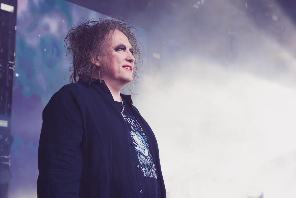 The Cure at Shoreline Amphitheatre in Mountain View, CA, 5/27/2023 (26/31)