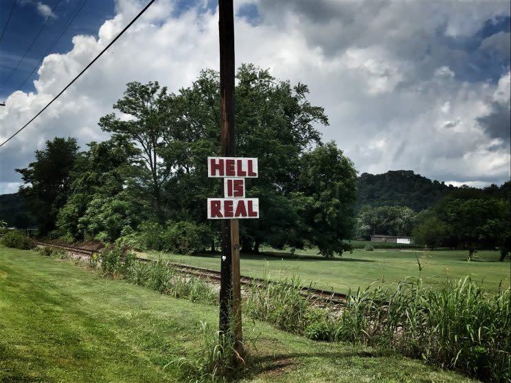 Roadside signage in Mason County, W.V. , a region that has been hard hit by the opioid epidemic (Photo: Holly Bailey/Yahoo News)