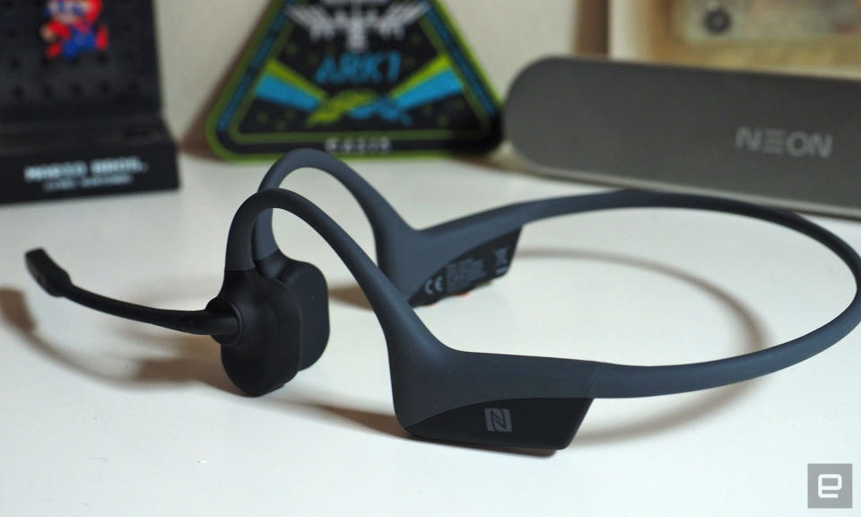 AfterShokz office-oriented bone conduction headphones.