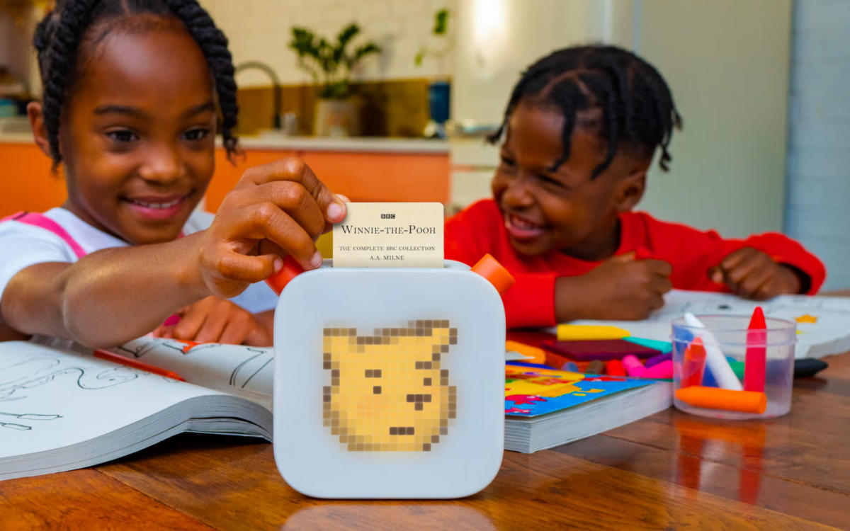 The Latest in Health-Conscious Parenting? Screen-Free Audio Players for Kids