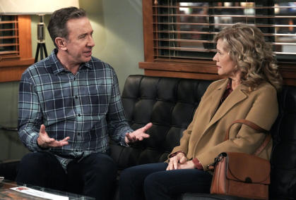 'Last Man Standing' 8x10 - Mike and Vanessa