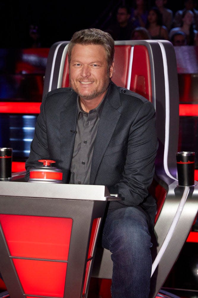 The challenge of declaring a winner during the first round of the Knockout Rounds Monday night proved to be overwhelming for Shelton. “I’m quitting the show,” he said. “You three broke me. I quit.”