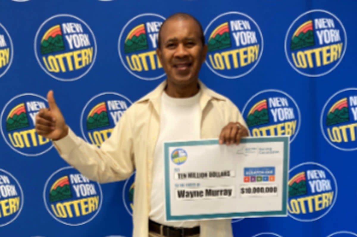 Wayne Murray chose the lump sum choices twice of $6.1m  (New York Lottery)