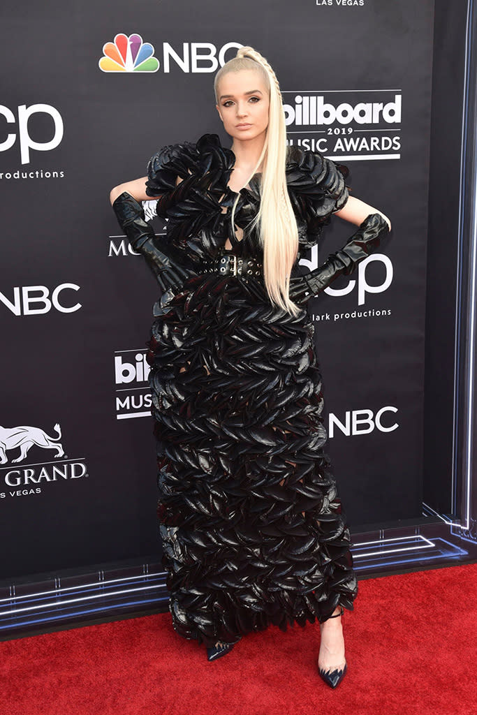 Poppy wears 6 Moncler Noir Kei Ninomiya at the 2019 Billboard Music Awards. - Credit: Shutterstock