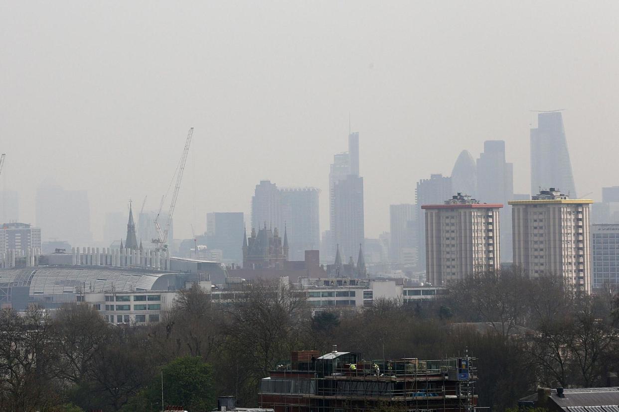 T-charge begins: Pollution hangs over London: PA Archive/PA Images