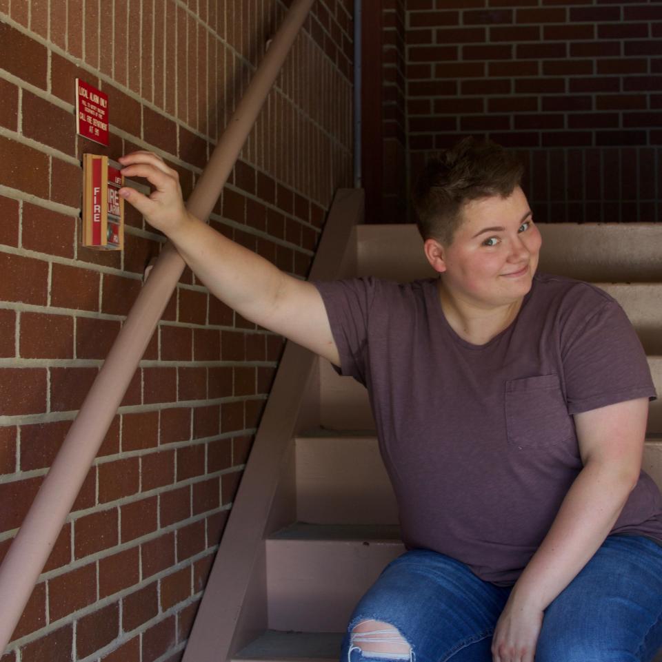 Reflecting on how friendly the BYU campus is toward queer and genderqueer students, Liza Holdaway told HuffPost, "it&rsquo;s been really cool to see over the past three years that I&rsquo;ve been at BYU how the atmosphere ... has changed over time." (Photo: Maddy Purves)