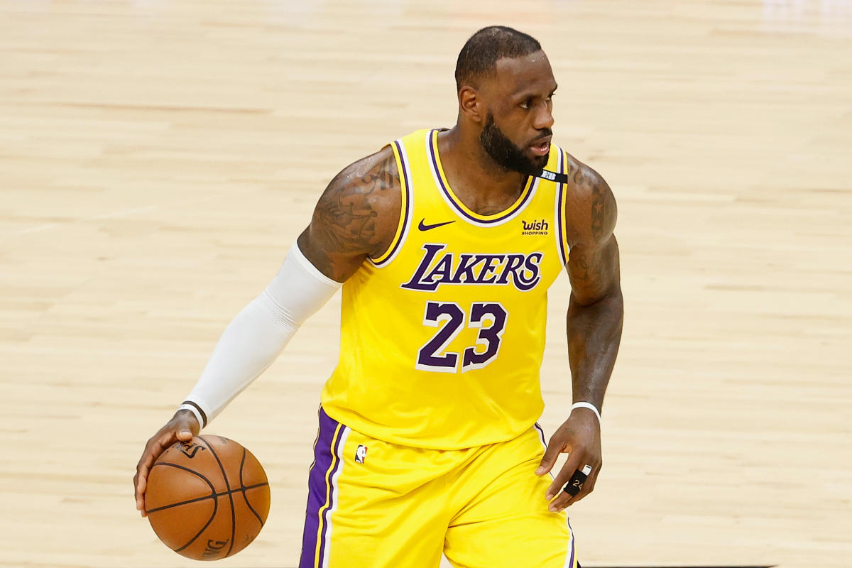 Lakers' LeBron James Will Give Anthony Davis No. 23 Jersey for 2021-22  Season, News, Scores, Highlights, Stats, and Rumors