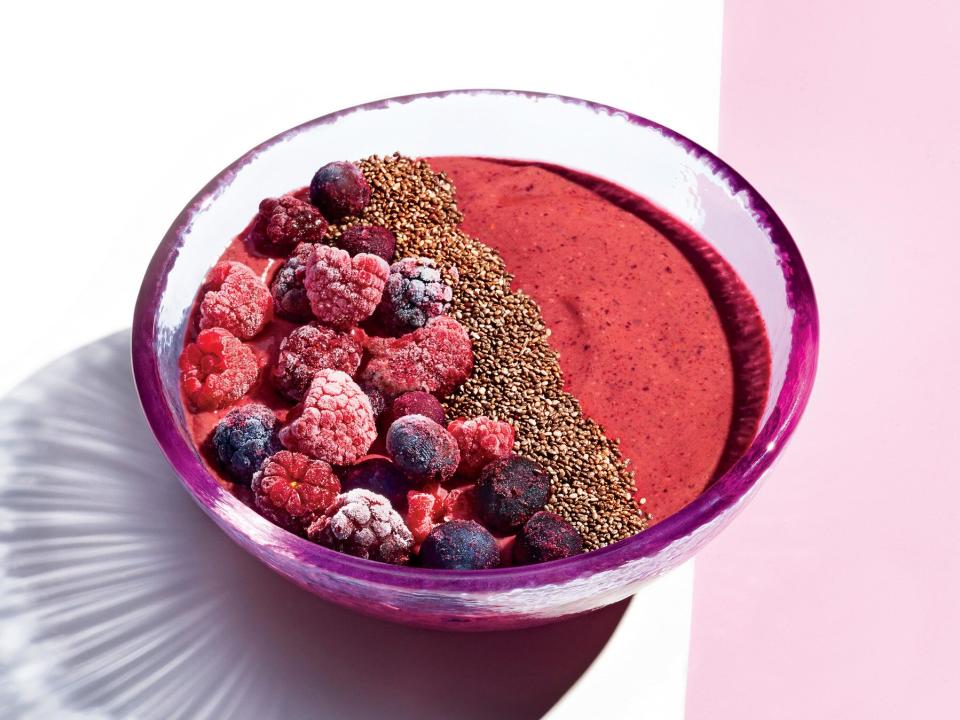 Avo-Berry Smoothie Bowls