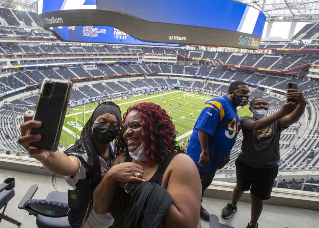 Absolutely Breathtaking': Rams Fans React To Being Inside SoFi