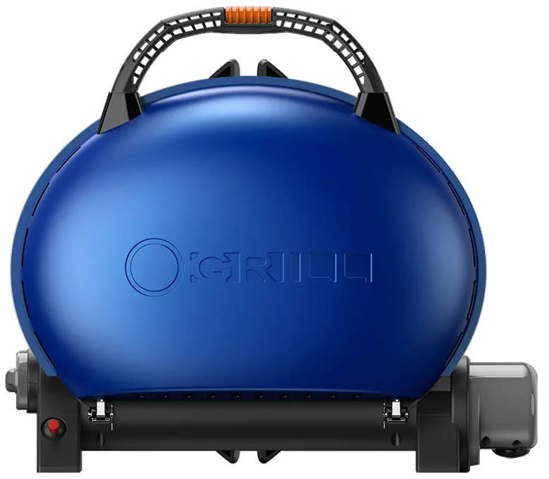 ▲O-GRILL 500E美式時尚可攜式瓦斯烤肉爐（贈外袋），方便攜帶、專利腳折架，可調整瓦斯火力、烤盤、油盤可拆卸易清，特價6900元。（圖／特力屋提供）