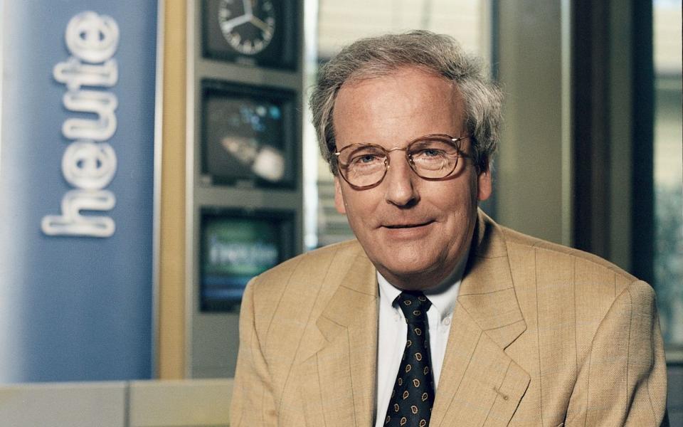 34 Jahre lang präsentierte er die "heute"-Nachrichten, ZDF-Intendant Dr. Peter Frey würdigte Claus Seibel als "verlässlichen und einprägsamen Begleiter", der die Zuschauerinnen und Zuschauer stets mit "zurückhaltender Verbindlichkeit" informiert habe: Am 1. März starb der Nachrichtensprecher im Alter von 85 Jahren. (Bild: ZDF)
