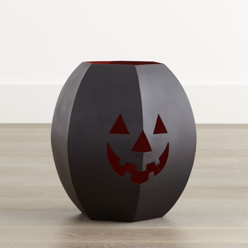 <p><a href="https://go.redirectingat.com?id=74968X1596630&url=https%3A%2F%2Fwww.crateandbarrel.com%2Fpumpkin-large-lantern%2Fs221314&sref=https%3A%2F%2Fwww.veranda.com%2Fshopping%2Fhome-accessories%2Fg41575037%2Fluxury-halloween-decorations%2F" rel="nofollow noopener" target="_blank" data-ylk="slk:Shop Now;elm:context_link;itc:0;sec:content-canvas" class="link rapid-noclick-resp">Shop Now</a></p><p>Pumpkin Large Lantern</p><p>crateandbarrel.com</p><p>$17.00</p>